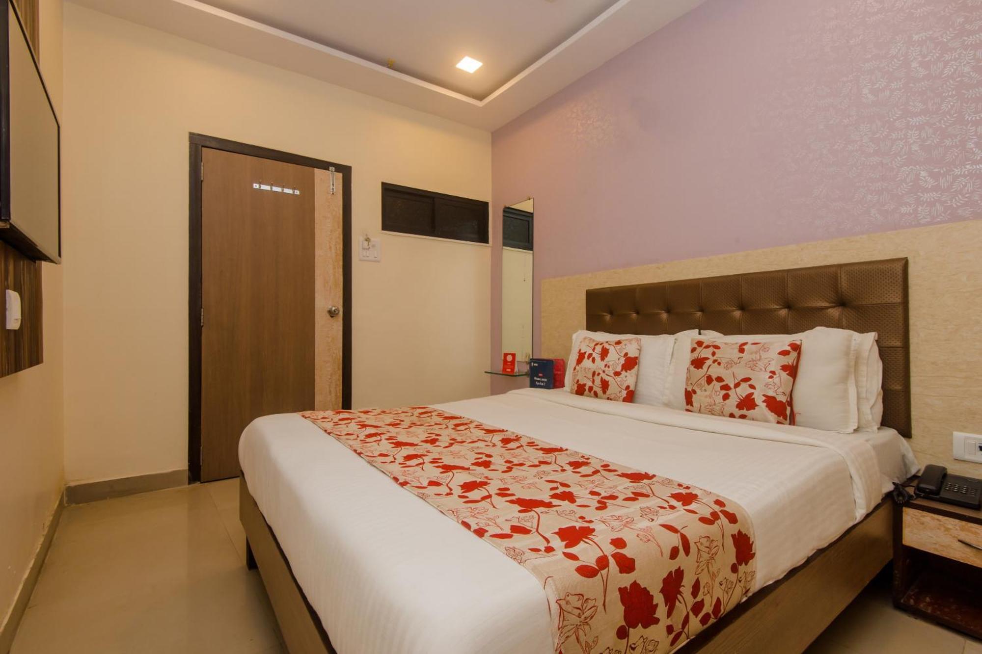 Standard Double Room,1556772310:JPEG